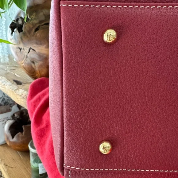 Carolina Herrera / Blasón S Medium Handbag NWT (authentic) - Picture 5 of 15